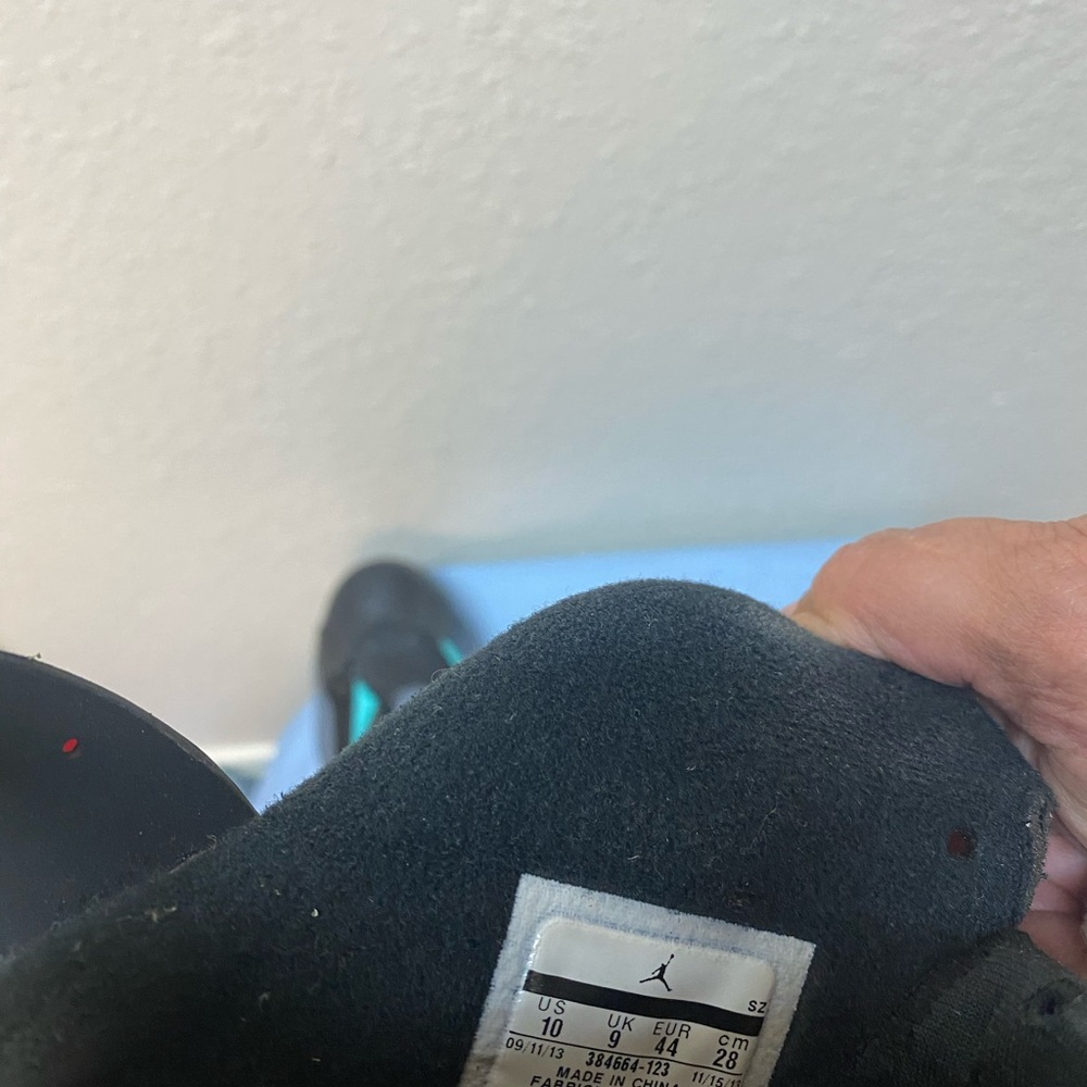 Nike - Picture 4 of 4